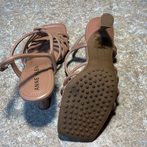 Anne Klein Tan Strappy Luxury Jupiter Open Square Toe Evening Heels Size 7M - Picture 7 of 7